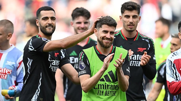Arsenal: Chiến lược thanh lý cầu thủ hiệu quả và hướng đến mục tiêu nâng cấp đội hình