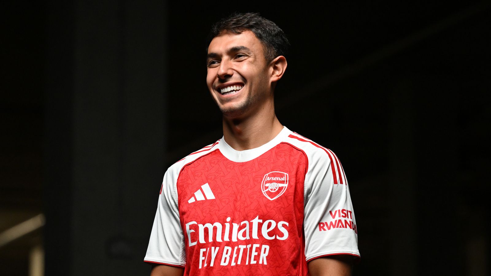 Arsenal 2025/26: Với Viktor Gyokeres, Pháo Thủ Sẵn Sàng Chinh Phục Ngoại Hạng Anh